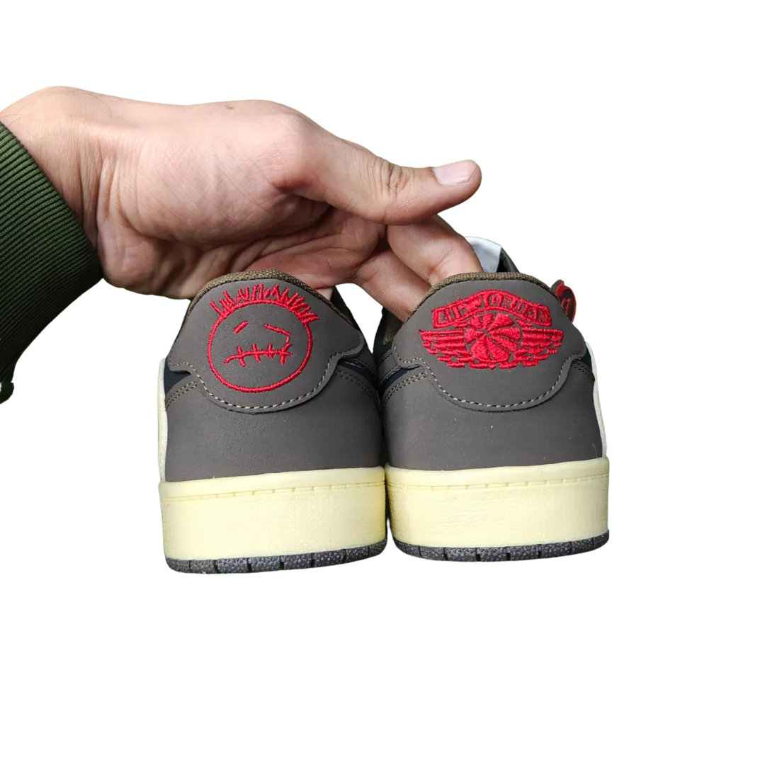 Travis Scott Mocha EVERUN
