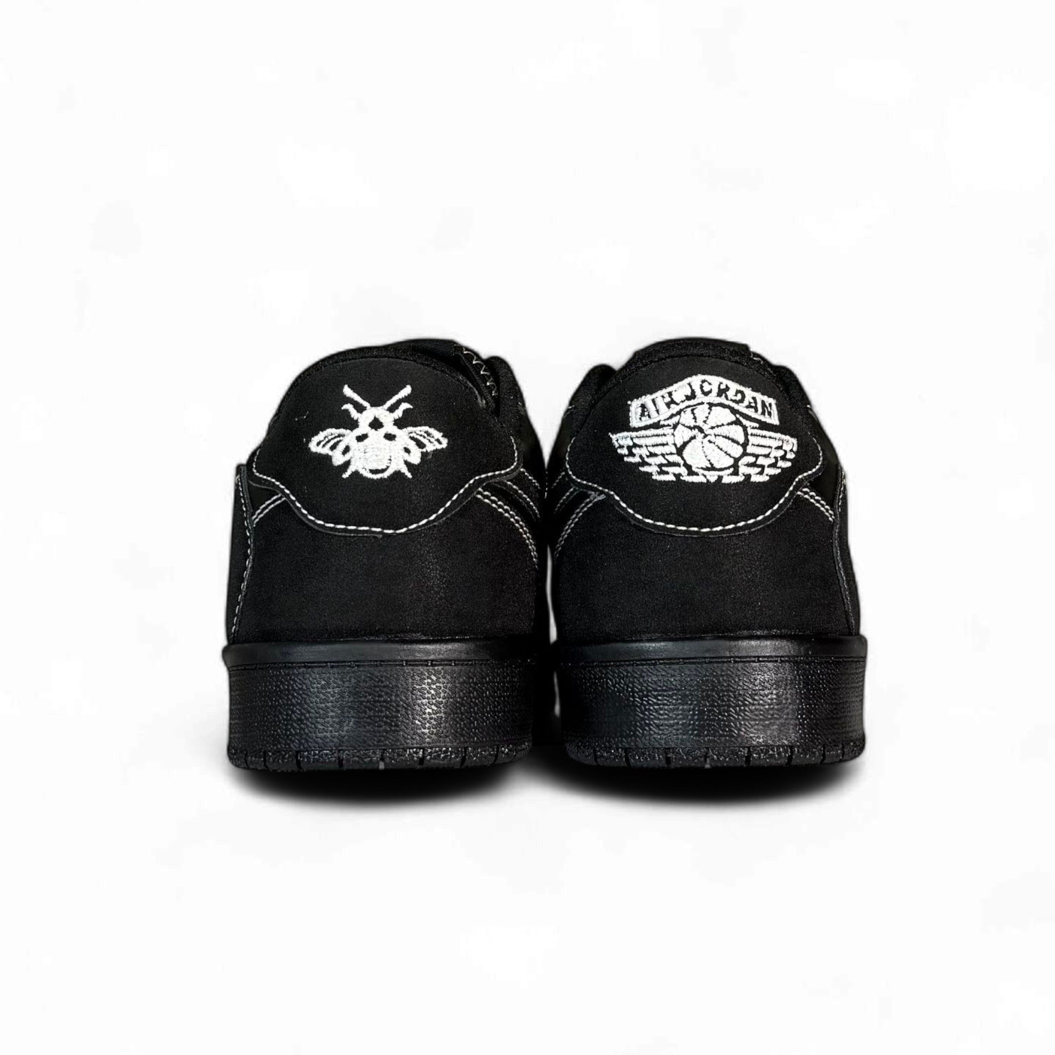 Travis Scott Black Phantom EVERUN