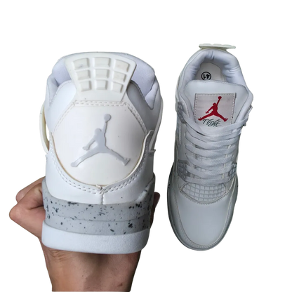 Retro 4 White Oreo k9kicks