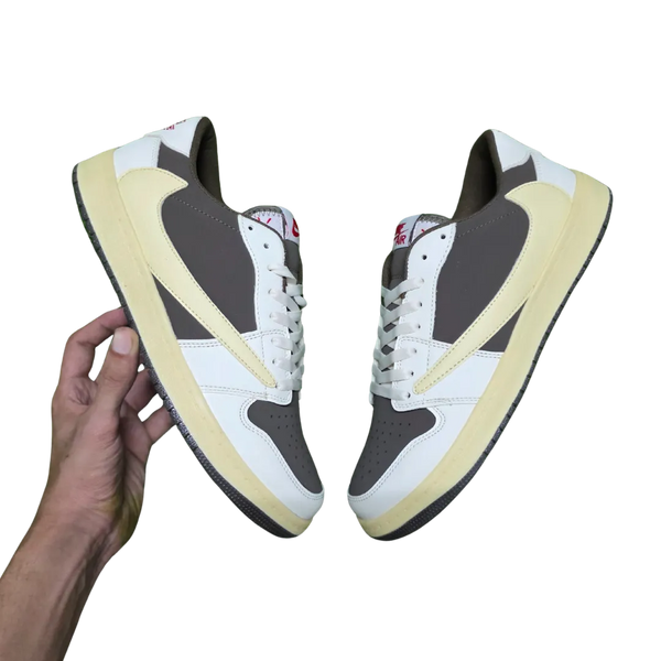 Travis Scott Reverse Mocha