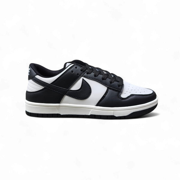 Dunk Low Panda