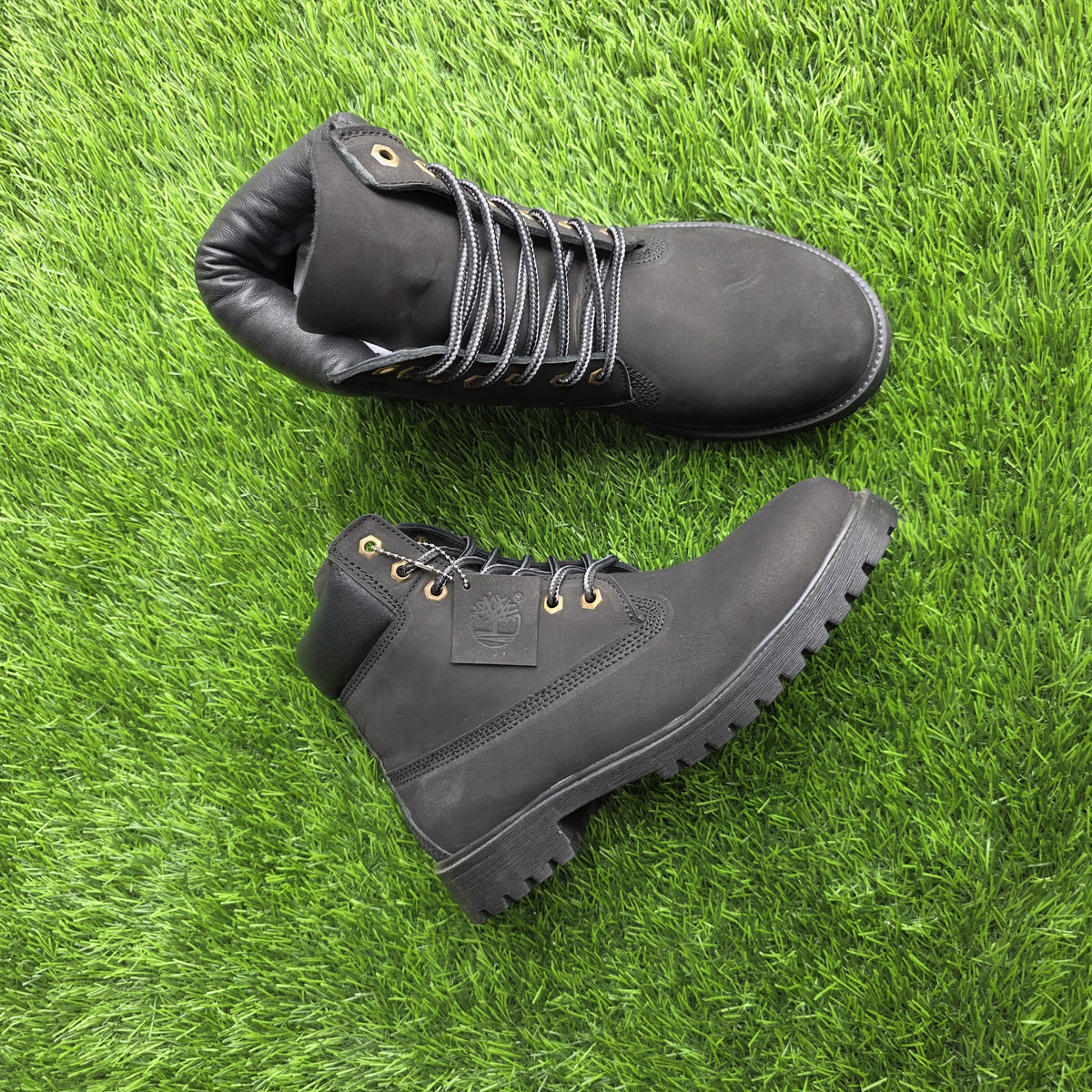 Timber-land nubuck black
