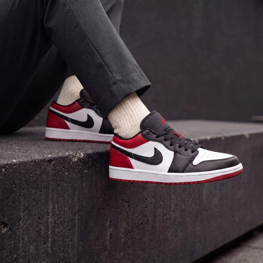 Jordan1 red white