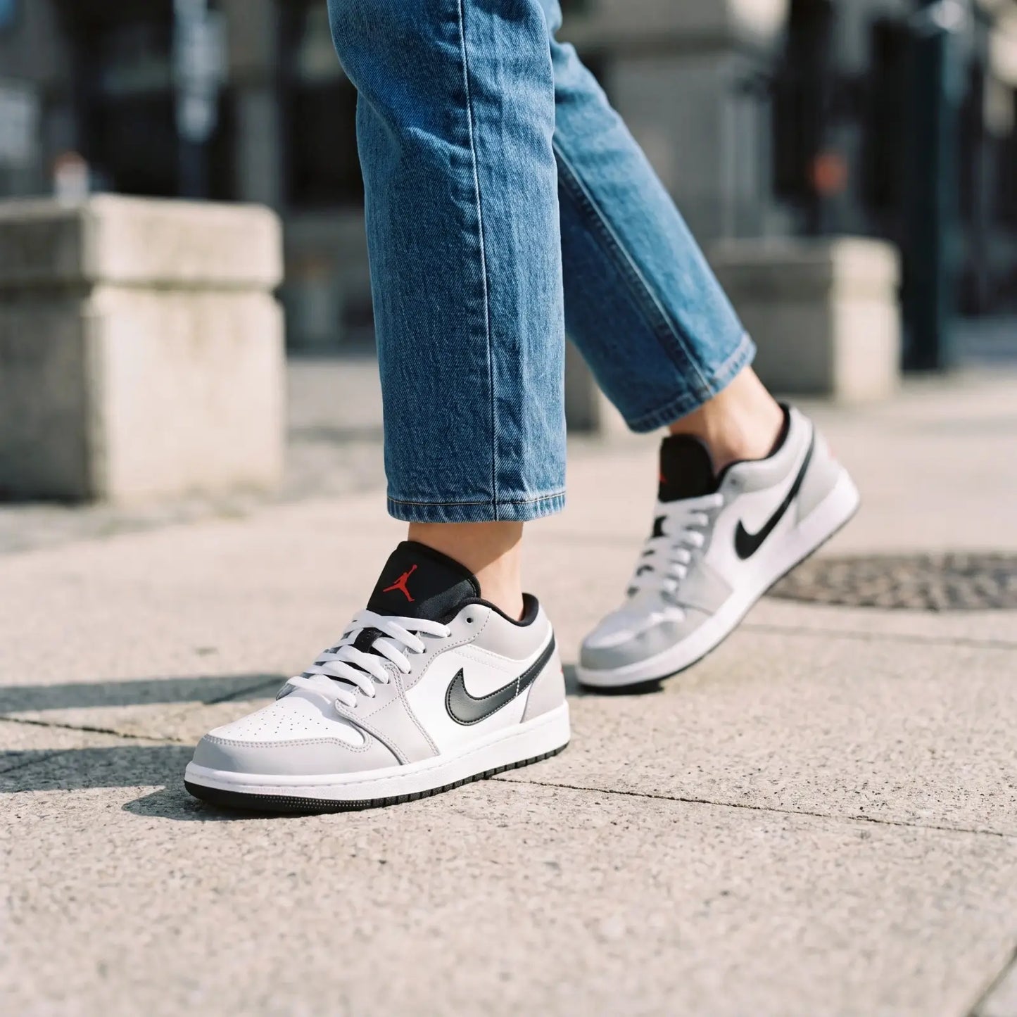Jordan1 grey white